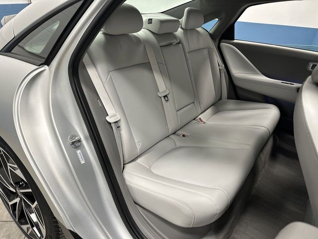 Used 2025 Gravity Gold Matte Hyundai SEL image 1