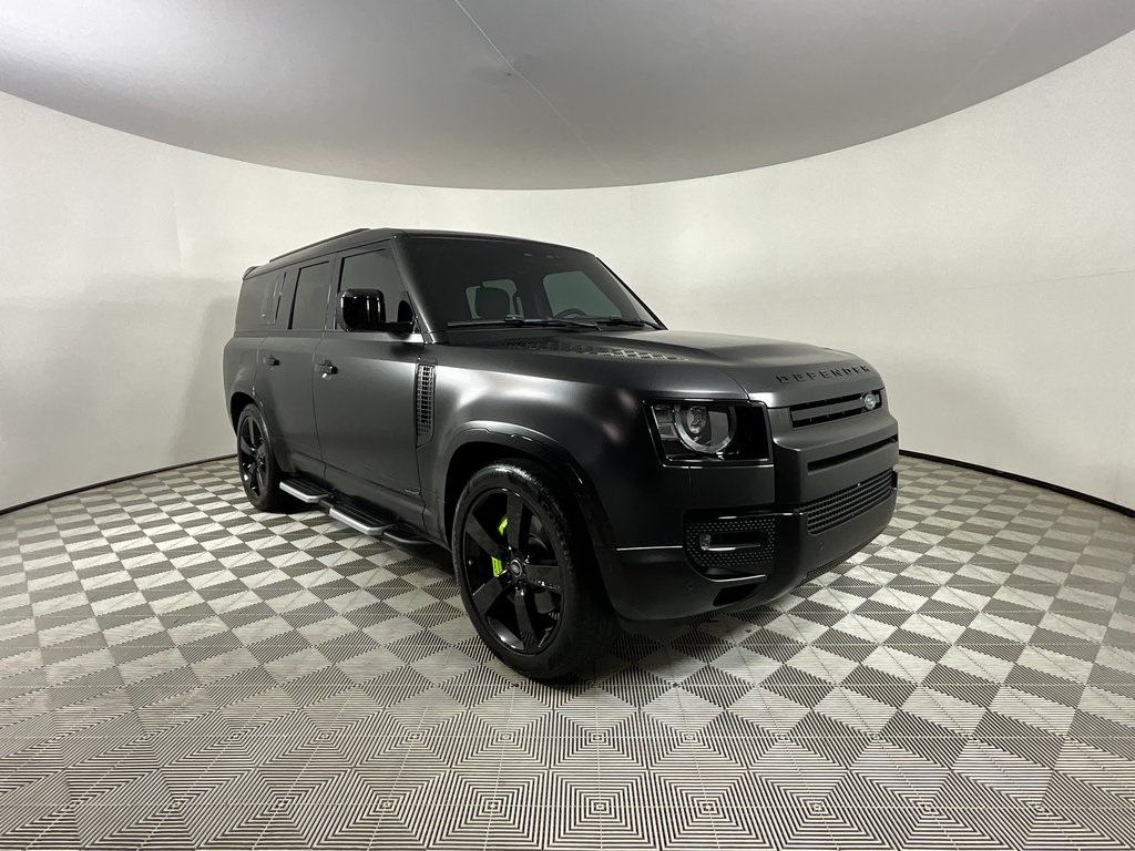 2023 Land Rover Defender 130 X photo 4