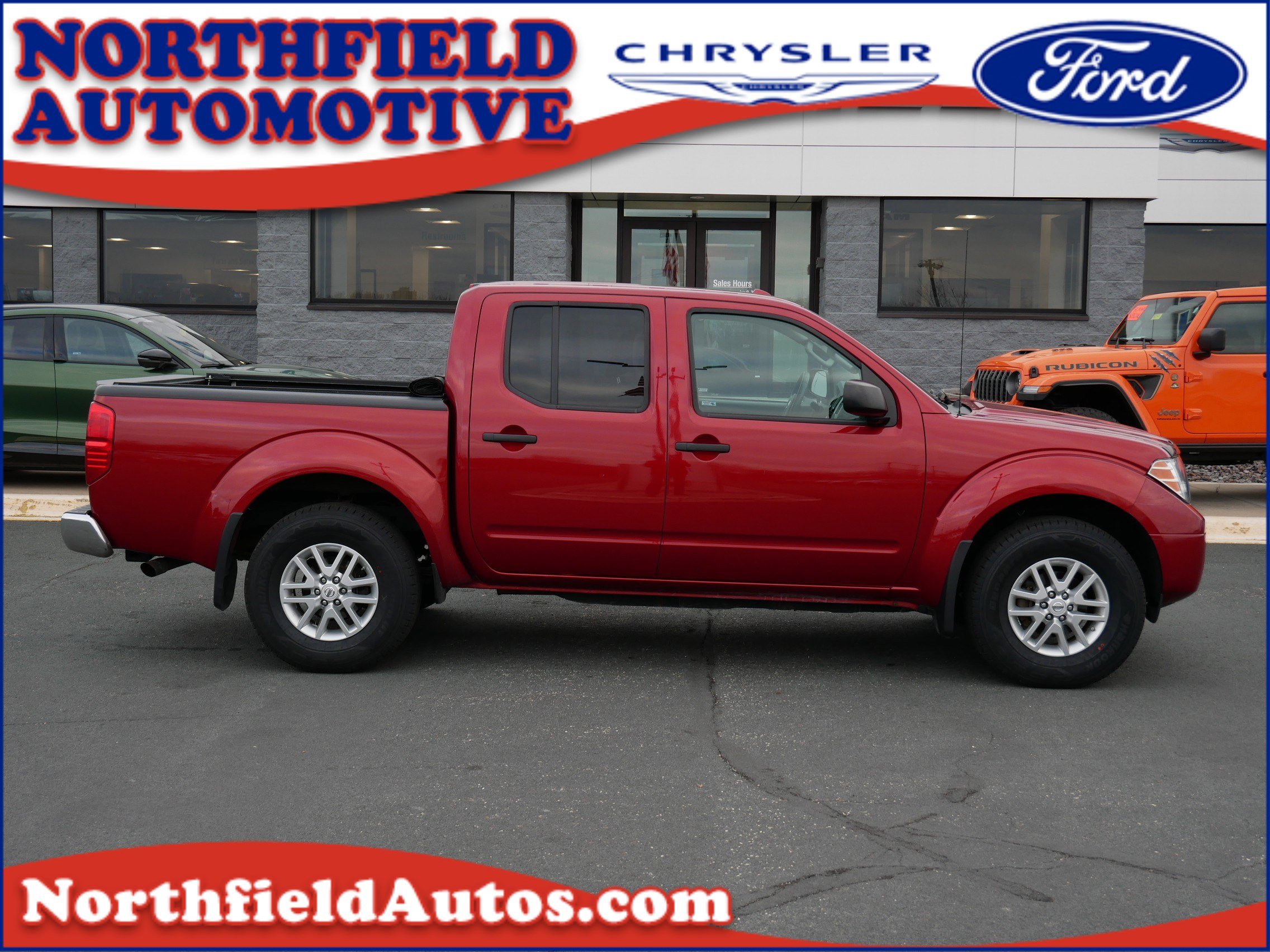 2015 Nissan Frontier SV's photo