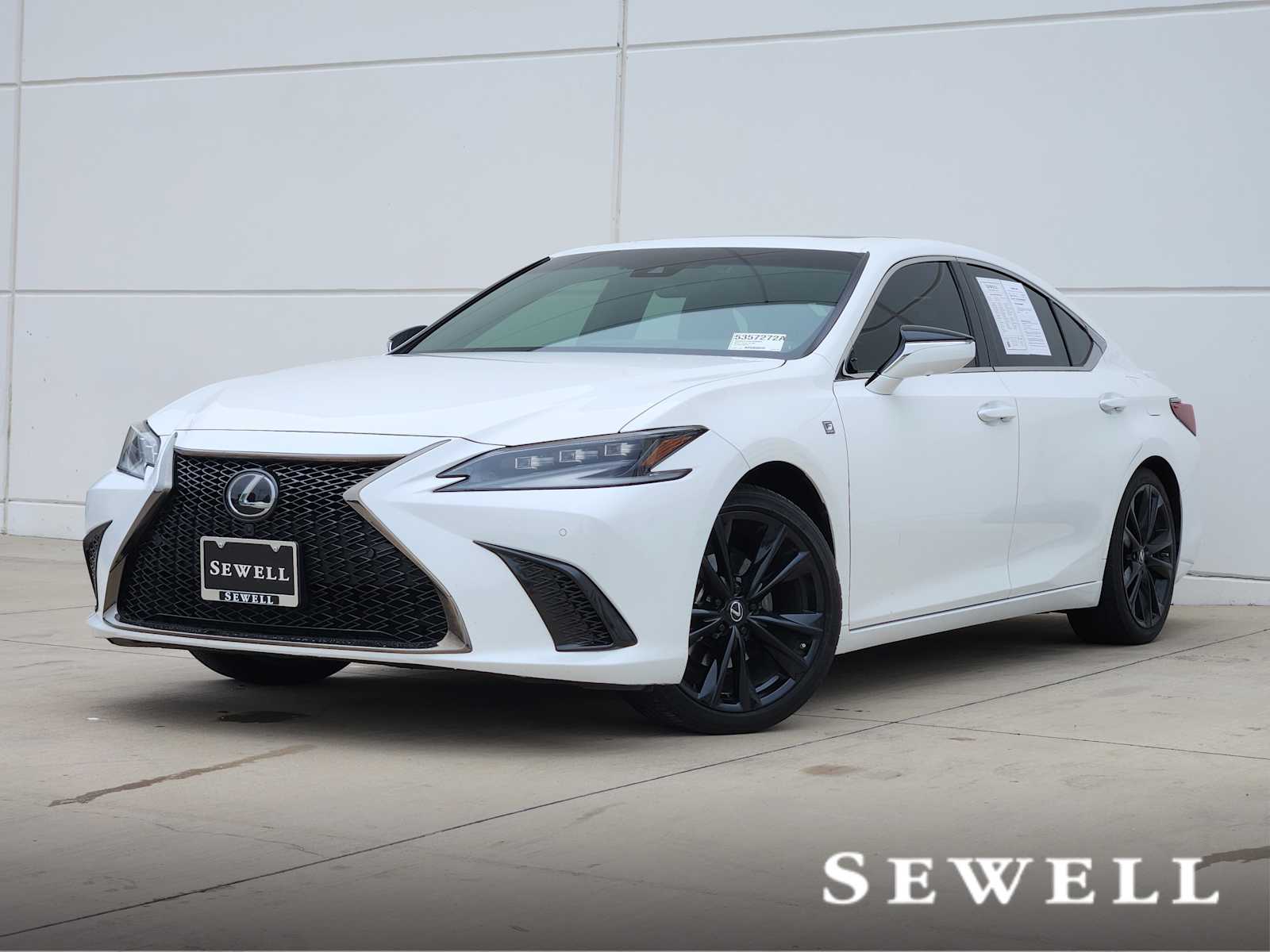 2024 Lexus ES F SPORT Handling