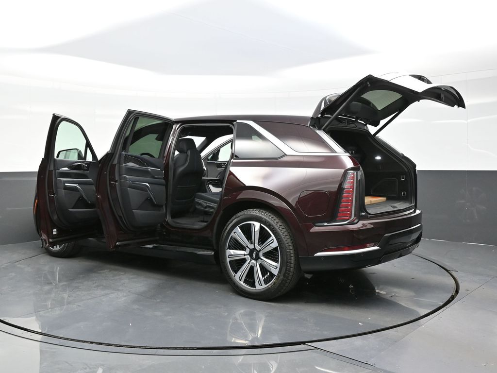 2026 Cadillac Escalade IQ Luxury photo 31