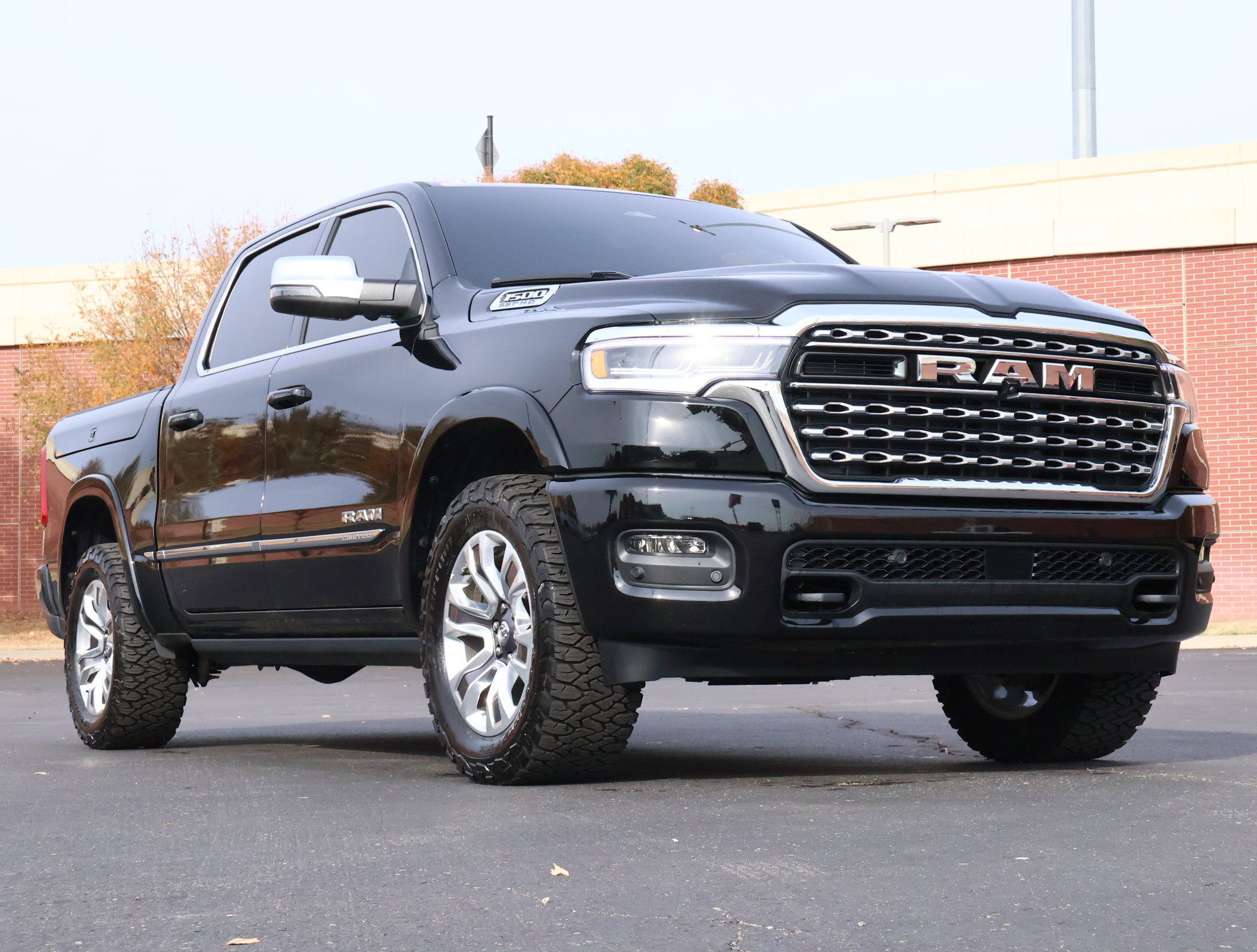 2025 RAM Ram 1500 Pickup Limited's photo