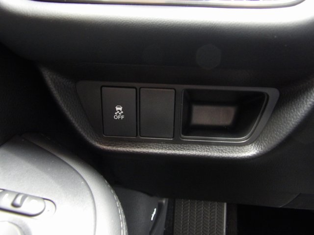 2026 Honda HR-V LX photo 22