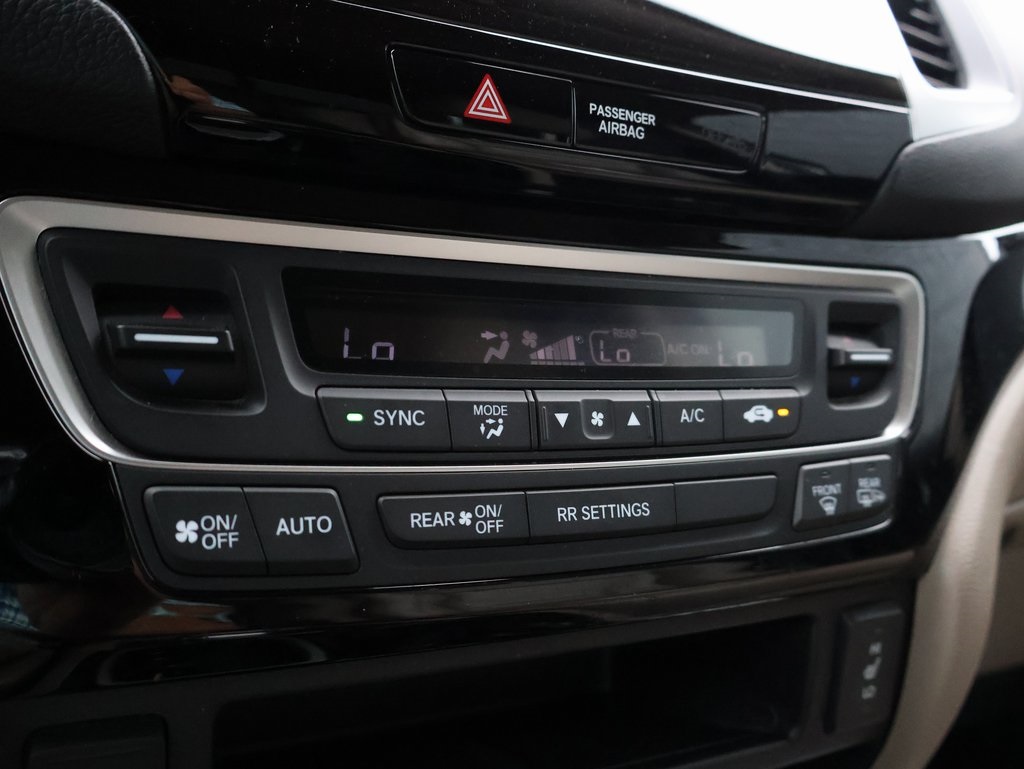 2019 Honda Ridgeline RTL-E photo 35