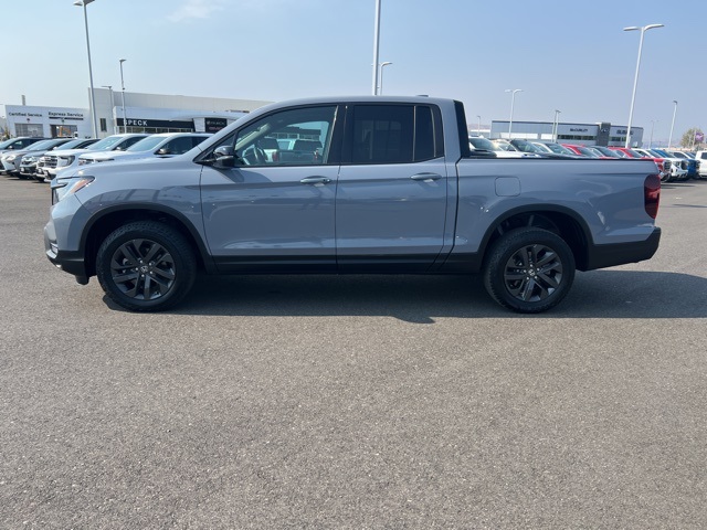 2023 Honda Ridgeline Black Edition photo 4
