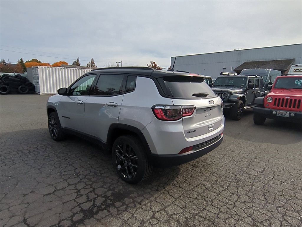 2026 Jeep Compass Limited photo 4