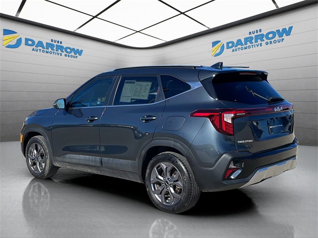 2024 Kia Seltos S photo 2
