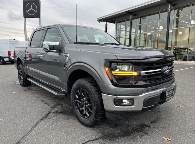 2024 Ford F-150 XLT's photo