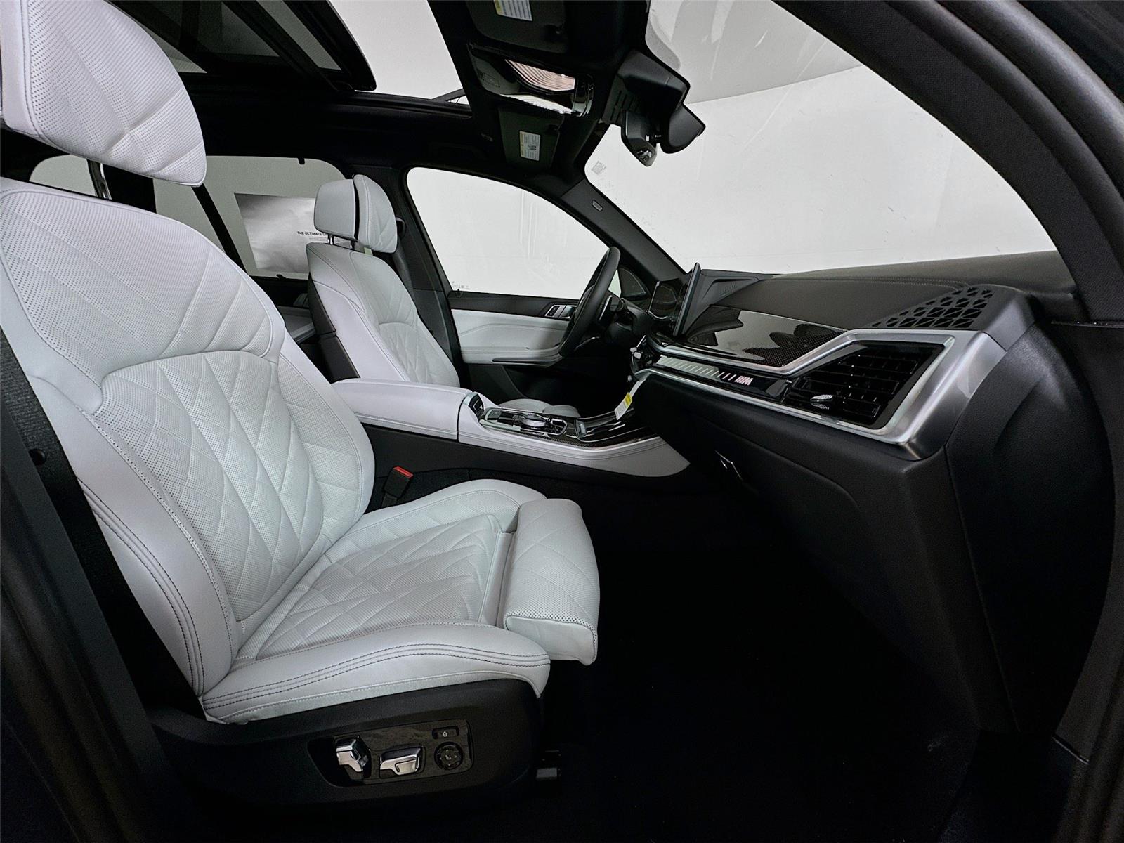 2026 Bmw X5 M60i photo 29