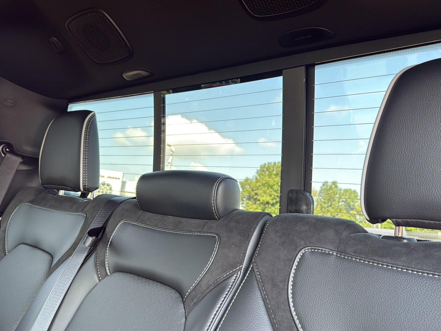 2026 Ram 1500 Laramie photo 25