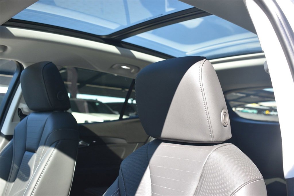 2025 Buick Envision Preferred photo 17