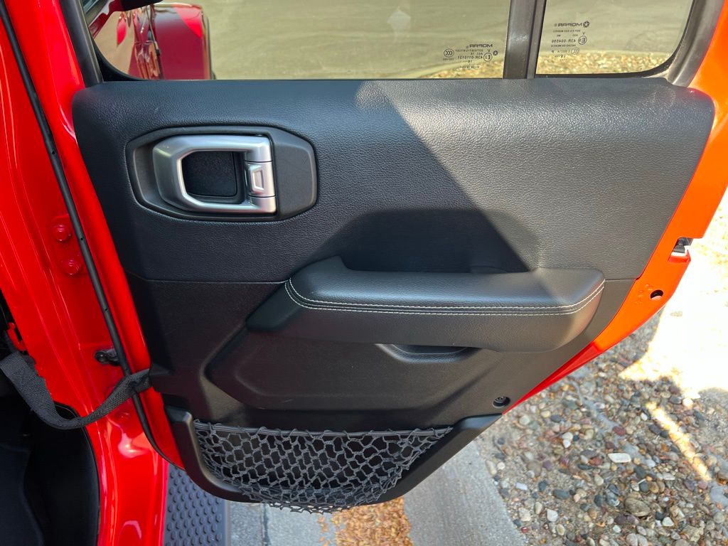 2019 Jeep Wrangler Unlimited Sahara photo 20