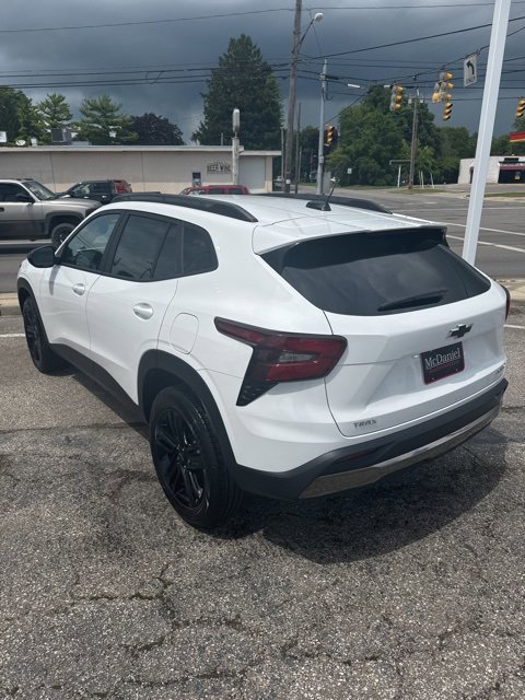 2025 Chevrolet Trax ACTIV photo 6