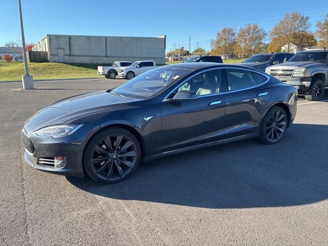 Used 2016 Tesla Model S 90D with VIN 5YJSA1E26GF131158 for sale in Kansas City