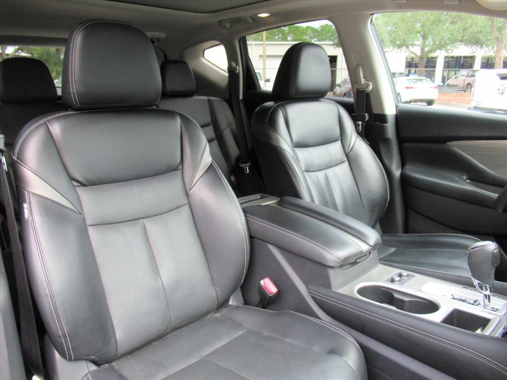 2018 Nissan Murano Platinum photo 9