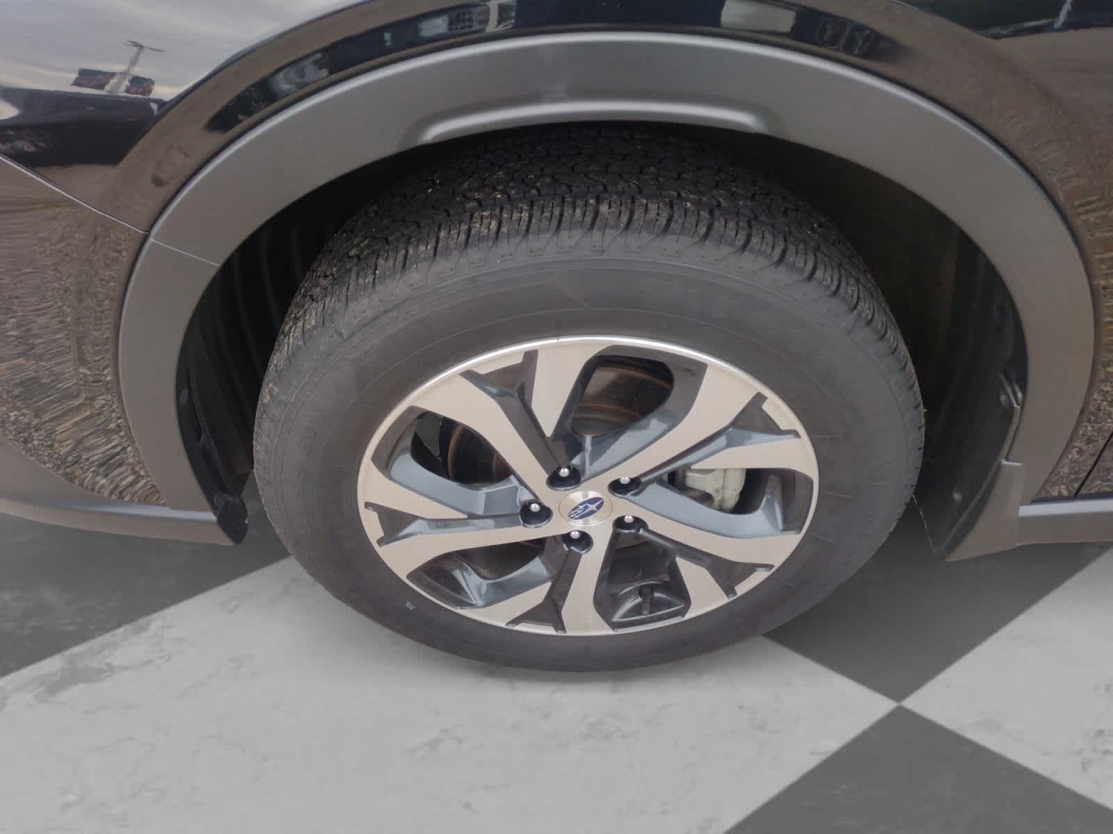 2021 Subaru Outback Limited photo 9
