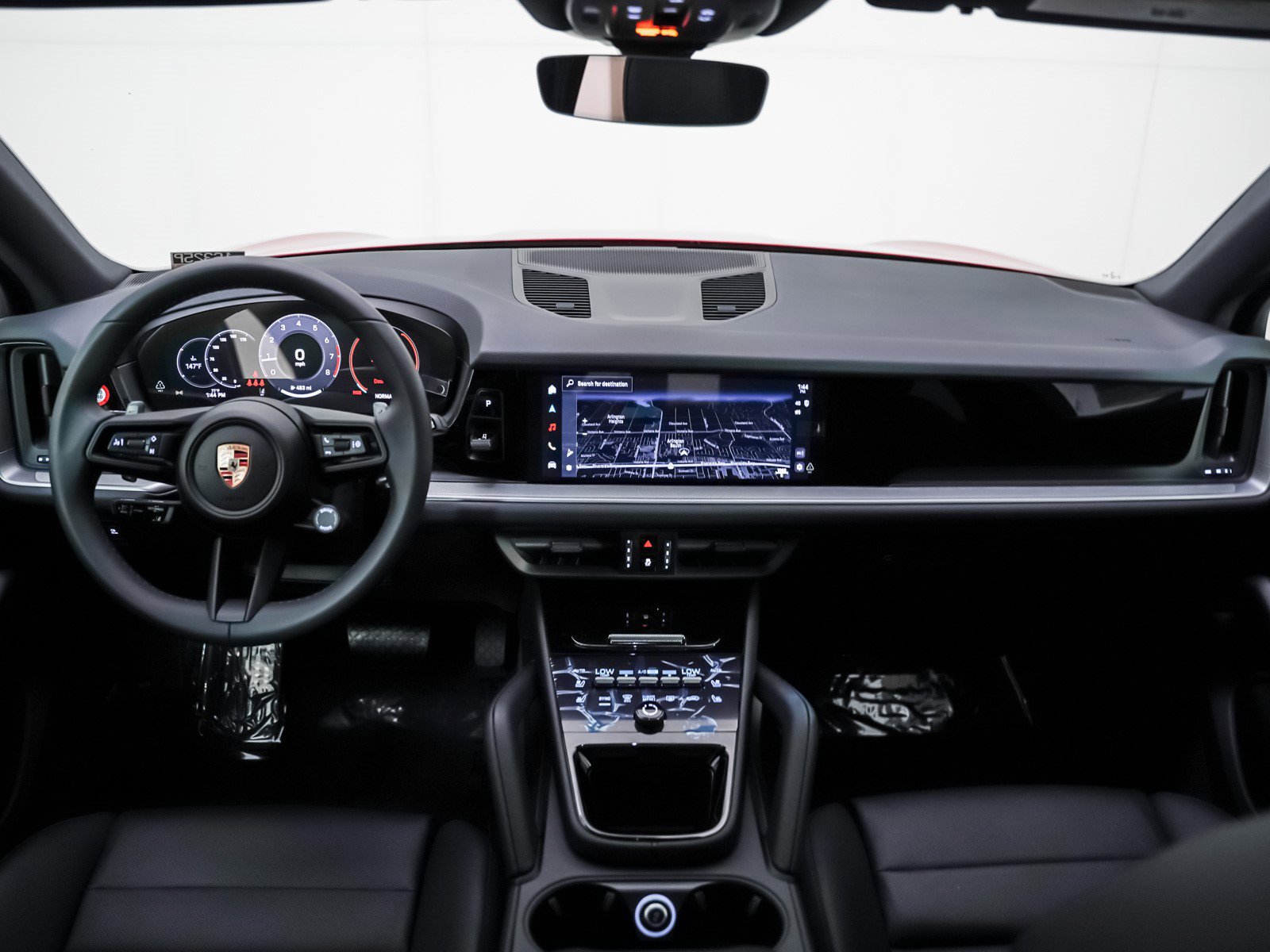 2025 Porsche Cayenne photo 14