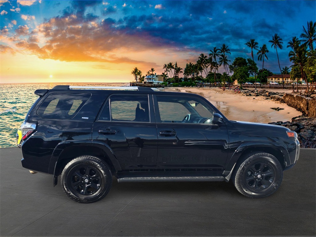 2024 Toyota 4Runner SR5 photo 4