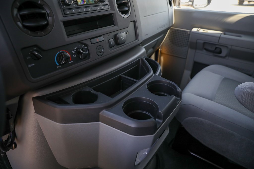 2025 Ford E-350 Base photo 38