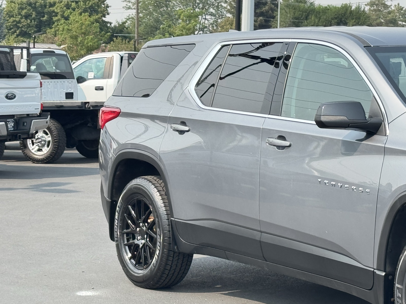 2021 Chevrolet Traverse LS photo 4