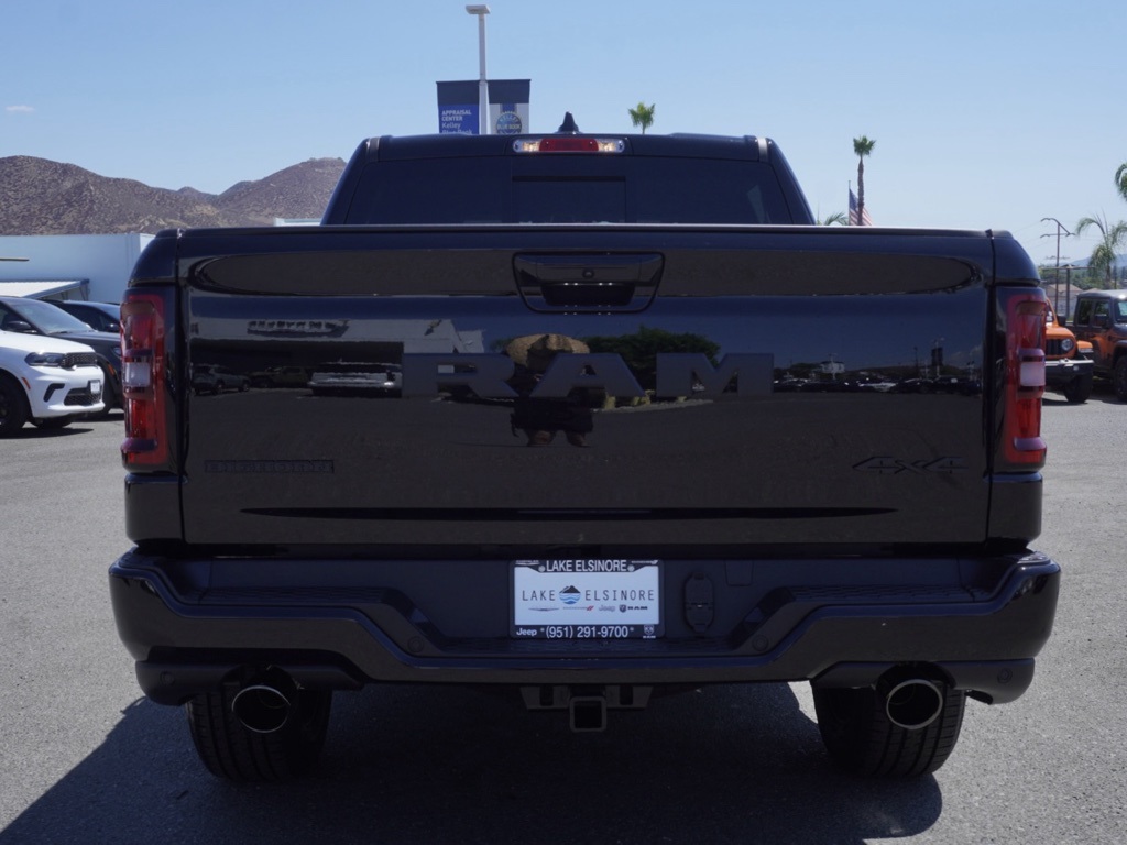 2026 Ram 1500 Big Horn Night Edition photo 4