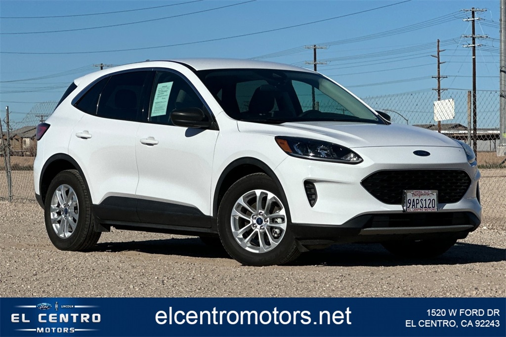 2022 Ford Escape SE's photo