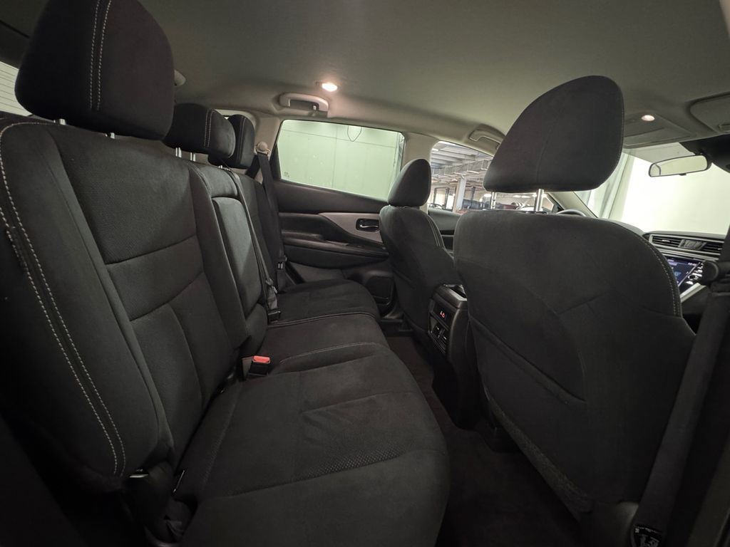 2022 Nissan Murano S photo 14