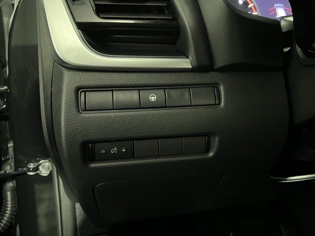2022 Nissan Rogue SV photo 15