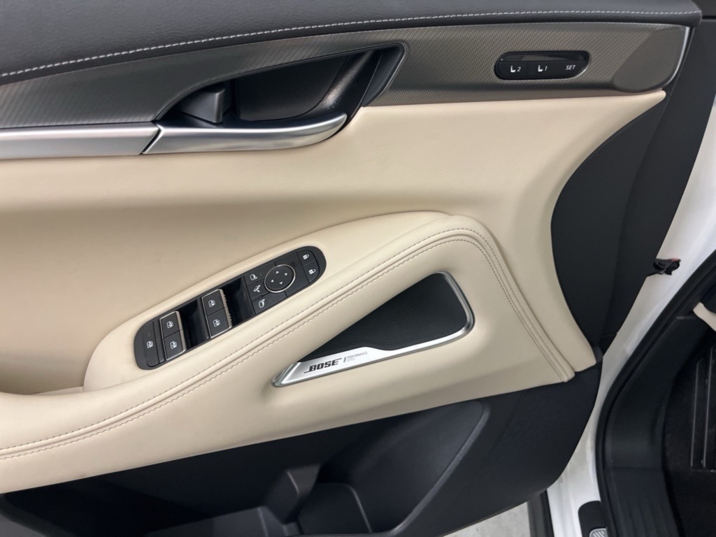 2025 Infiniti QX60 Luxe photo 8