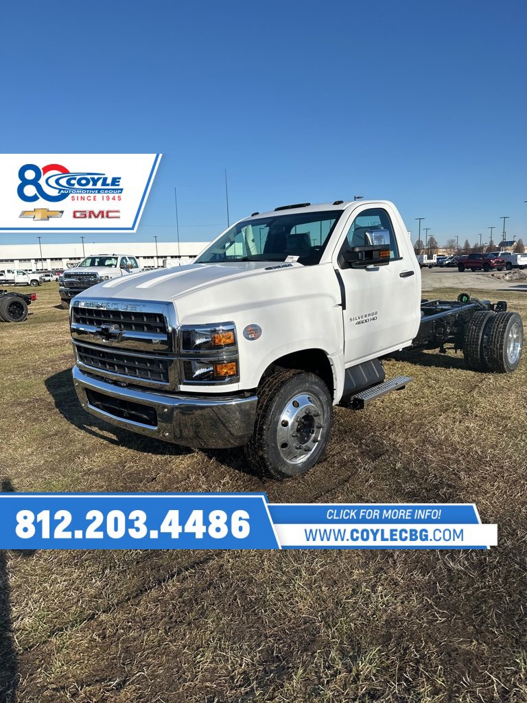 2024 Chevrolet Silverado 4500 Medium Duty Chassis Cab Work Truck's photo