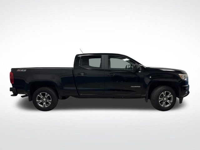 2015 Chevrolet Colorado Z71 photo 2