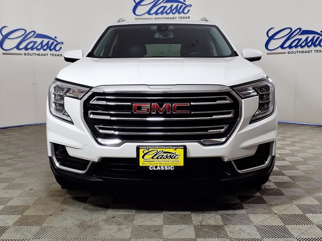 2024 Gmc Terrain SLT photo 3
