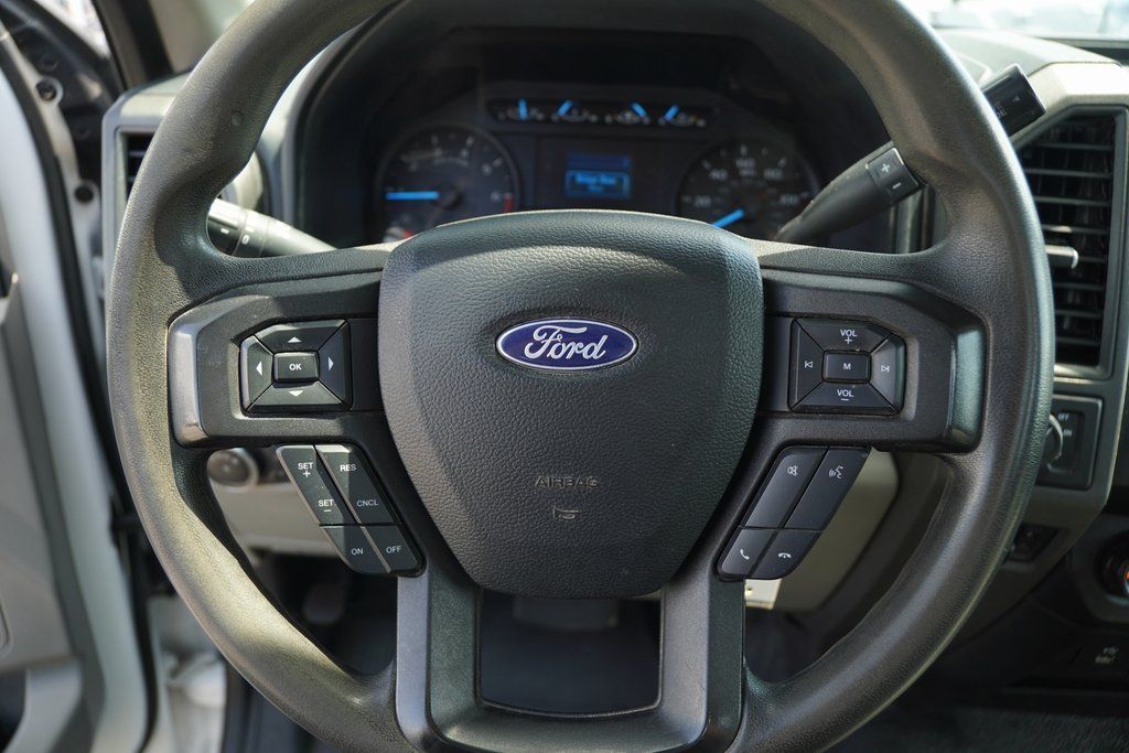 2021 Ford F-350 XL photo 11