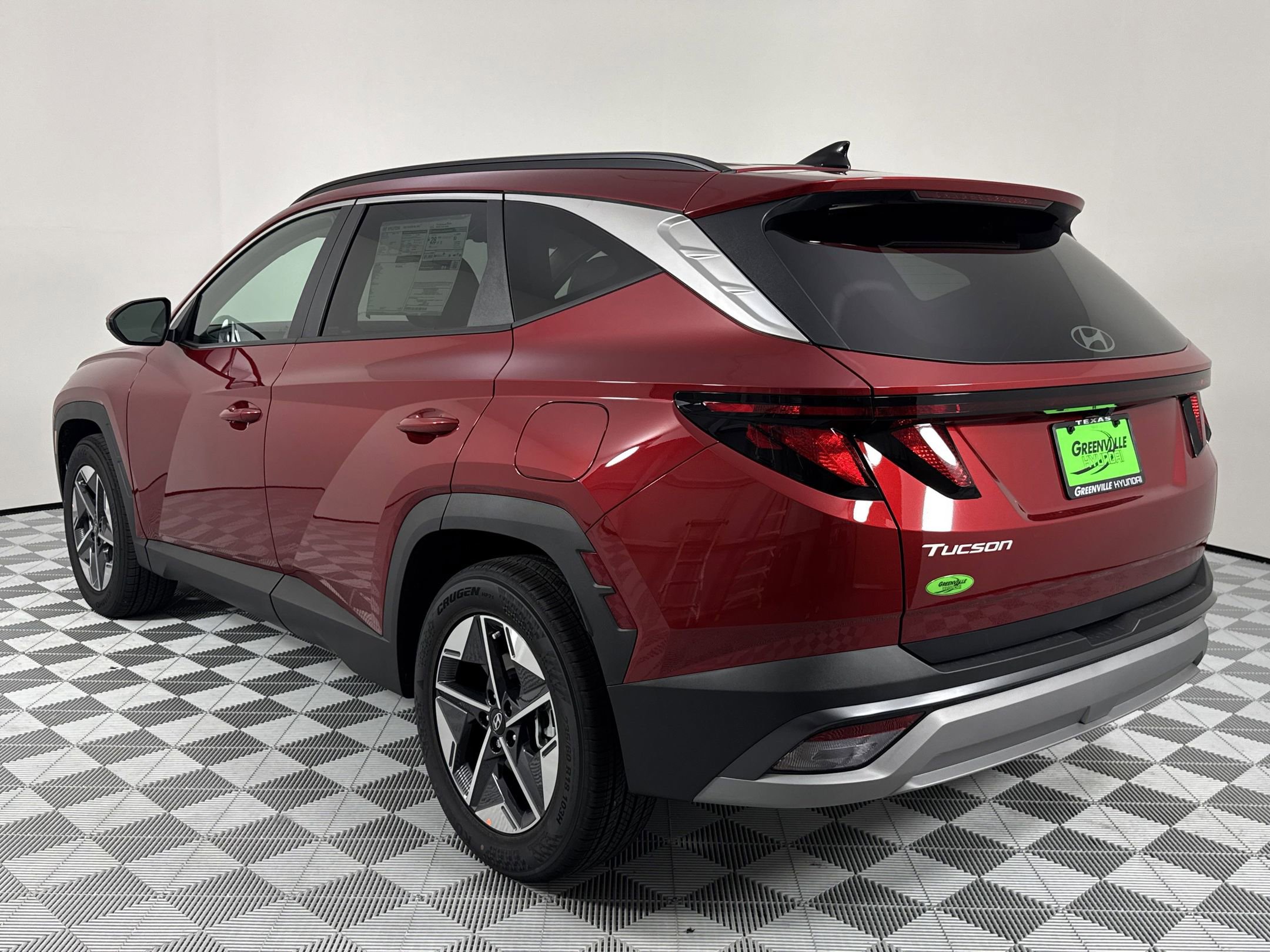 2025 Hyundai Tucson SEL photo 3