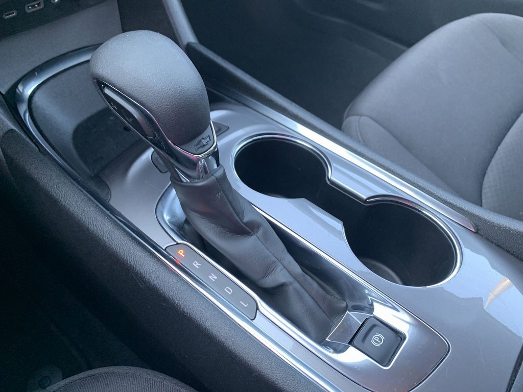 2023 Chevrolet Malibu 1LT photo 14