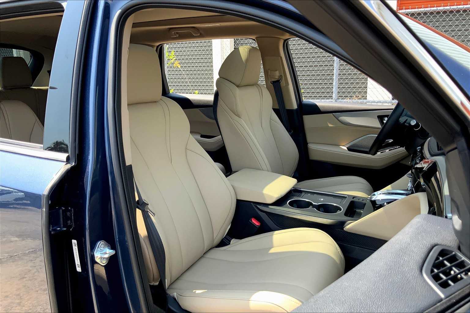2025 Acura MDX SH-AWD photo 16
