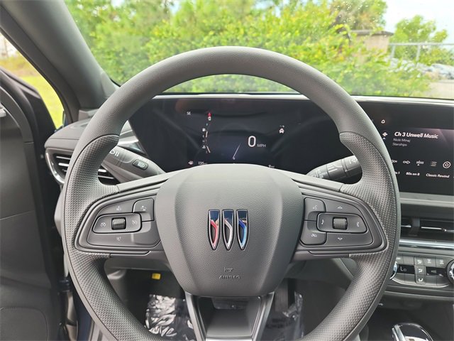 2025 Buick Envista Preferred photo 21