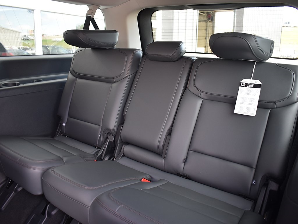 2025 Ford Expedition MAX photo 6