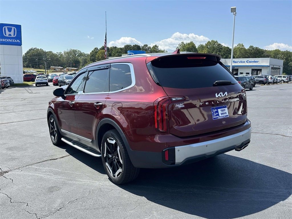 2023 Kia Telluride S photo 23