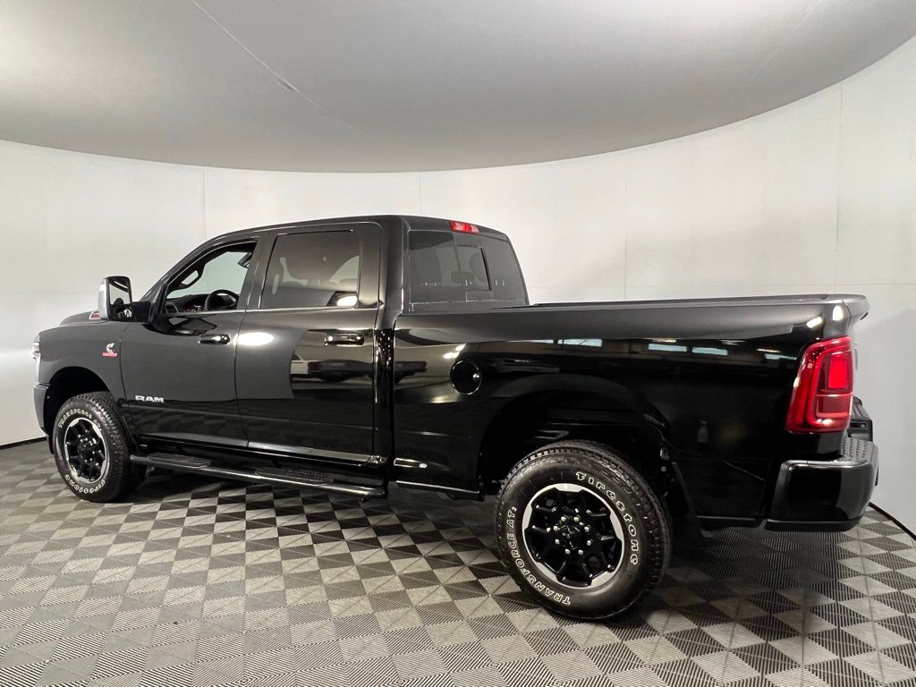 2025 Ram 2500 Laramie photo 4