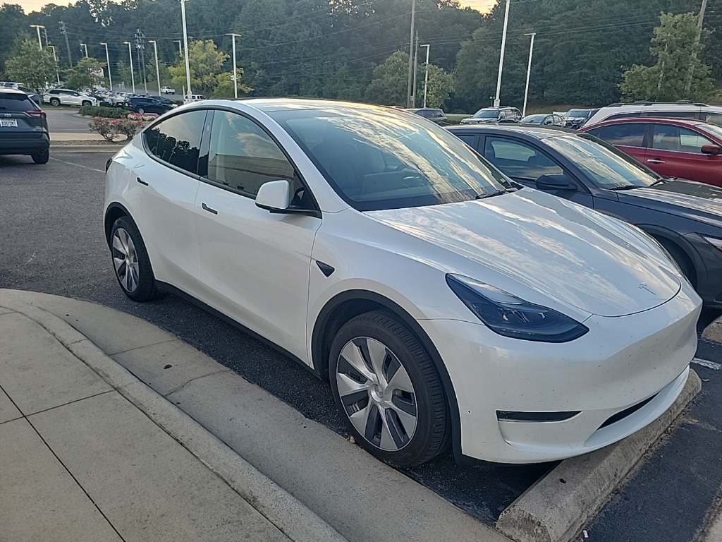 Used 2024 Tesla Model Y Long Range with VIN 7SAYGDEE8RA280226 for sale in Northfield, Minnesota