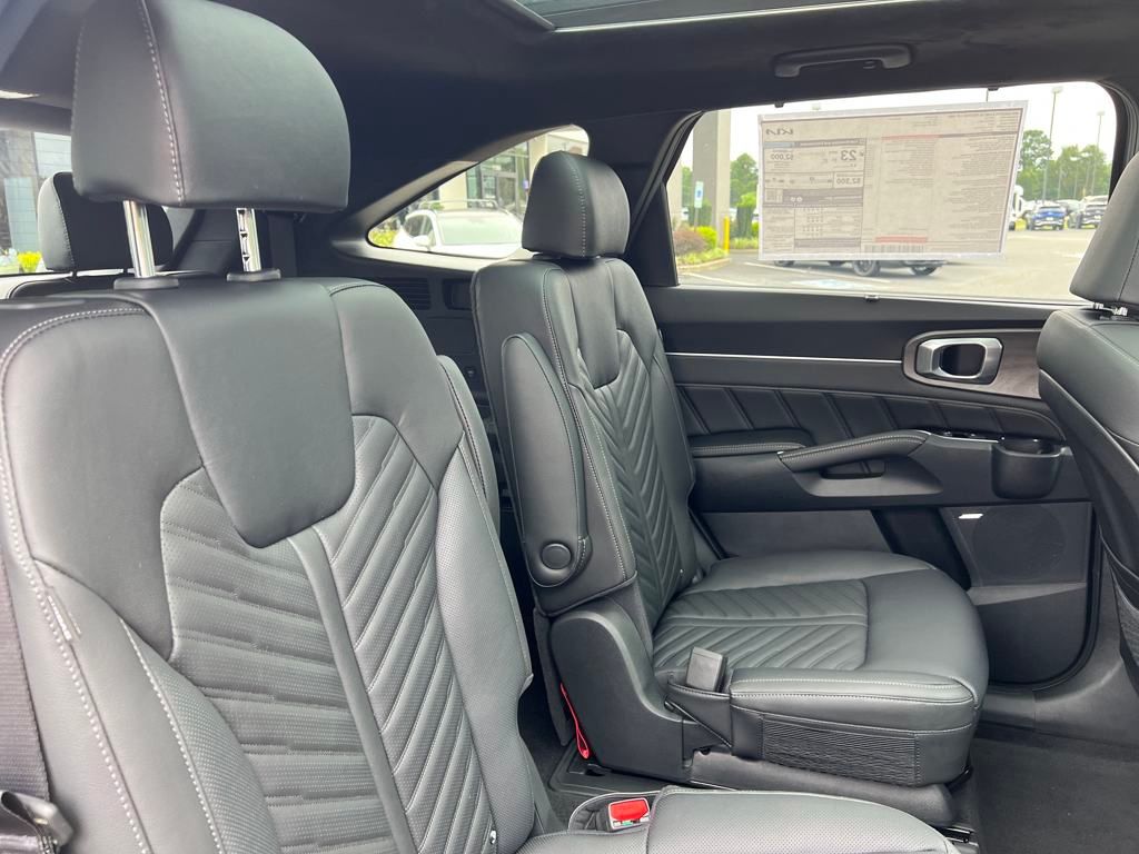 2025 Kia Sorento X-Line SX Prestige photo 29