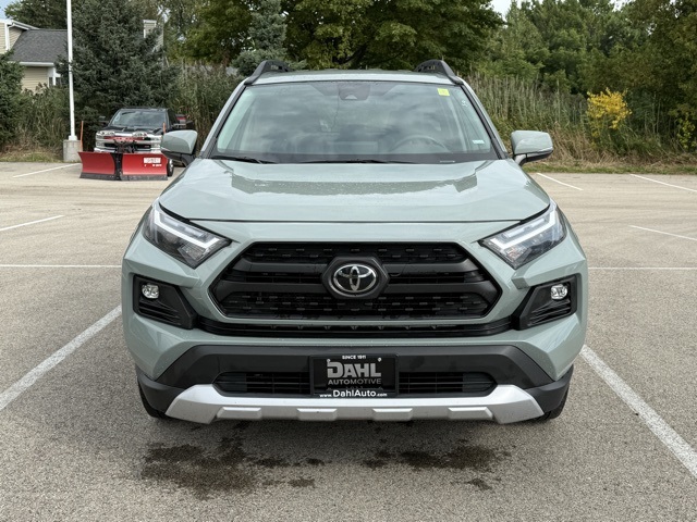 2023 Toyota RAV4 Adventure photo 2