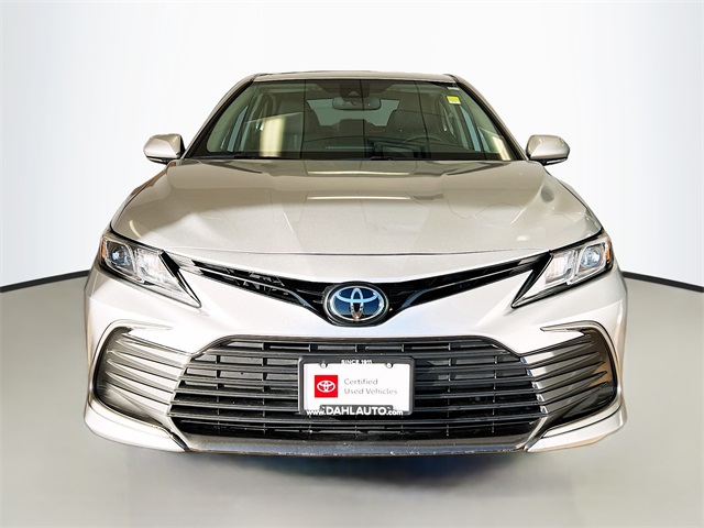 2023 Toyota Camry LE photo 2