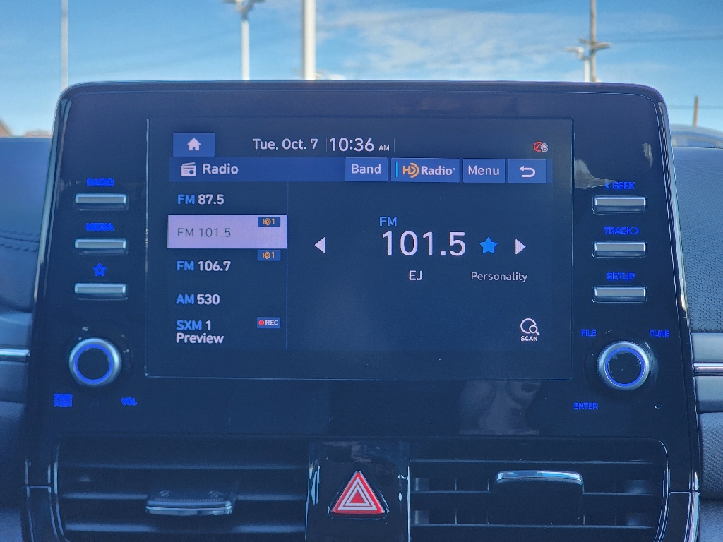 2021 Hyundai Ioniq Plug-In Hybrid SE photo 8