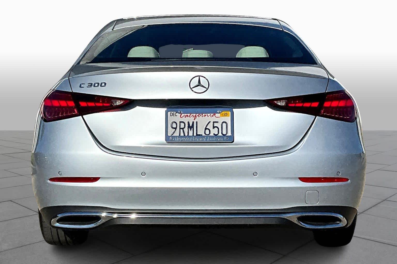 2025 Mercedes Benz C 300 photo 4