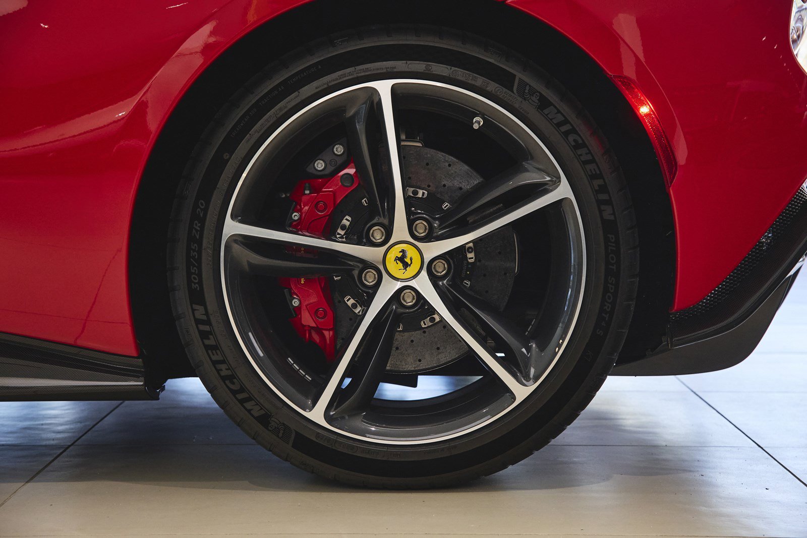 2022 Ferrari 296 GTB photo 13