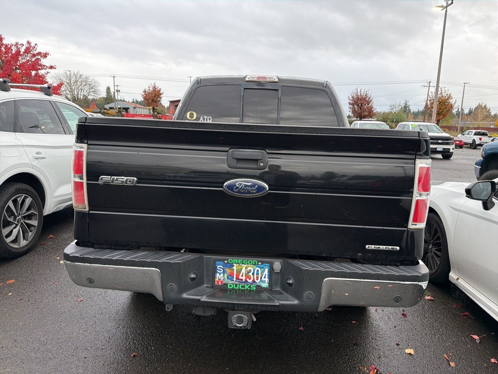 2011 Ford F-150 XLT photo 4