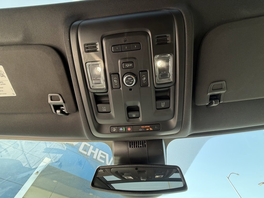 2023 Chevrolet Tahoe LT photo 18