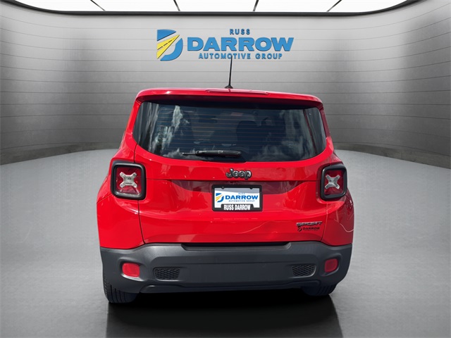 2015 Jeep Renegade Sport photo 4